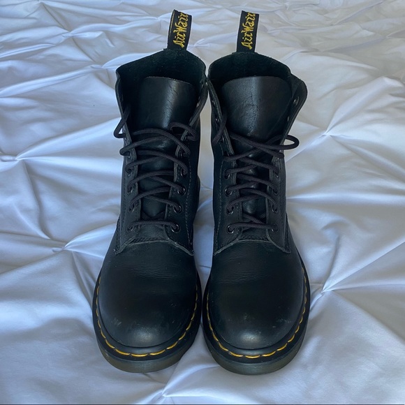 Dr. Martens 1460 Pascal Leather Boot - Picture 1 of 4
